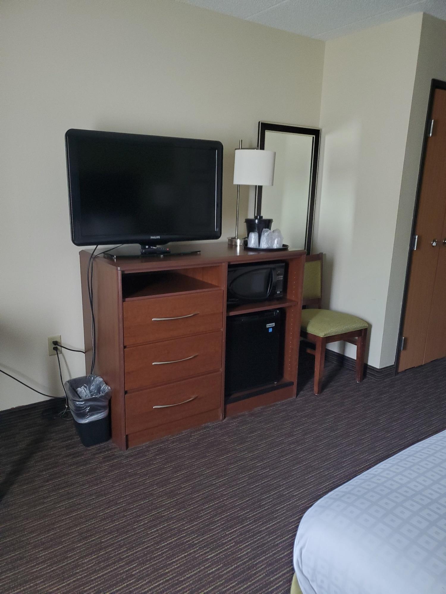 Americinn By Wyndham Rice Lake Esterno foto