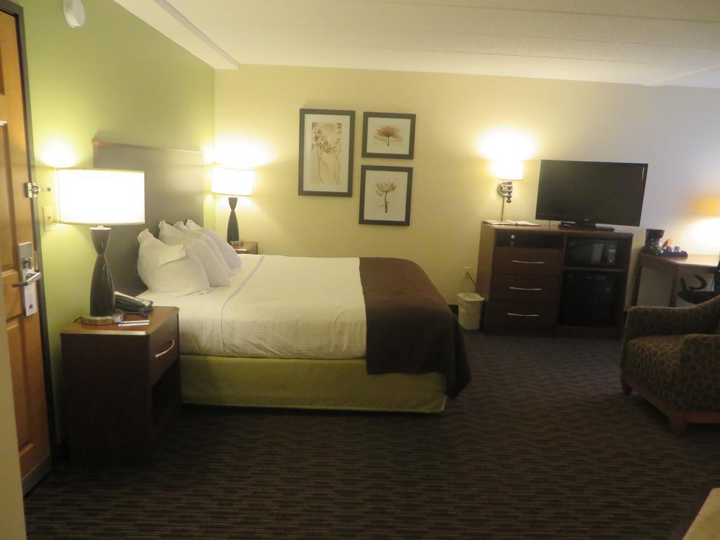 Americinn By Wyndham Rice Lake Esterno foto